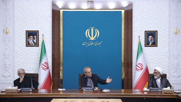 جلسه شورای‌عالی انقلاب فرهنگی