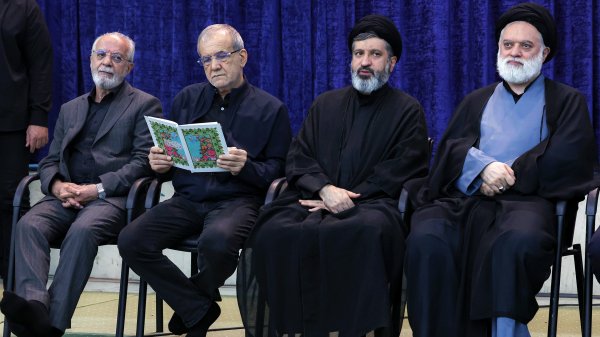 مراسم بزرگداشت رهبر شهید انقلاب