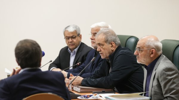 تأکید دکتر پزشکیان بر تقویت انسجام ملی و ارتقای هماهنگی دستگاه‌ها / ثبت ملی آیین تشییع رهبر شهید در فهرست میراث ناملموس
