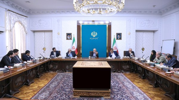 آثار طرح‌های کاهش مصرف انرژی و آلودگی هوا نیازمند راستی آزمایی است/ فرآیند ایجاد تعهدات دولت باید اصلاح و منابع محدود کشور به طرح‌های مؤثر و با اولویت اختصاص یابد/ ضرورت پایش مستمر و جلوگیری از بازگشت صرفه جویی به چرخه مصرف