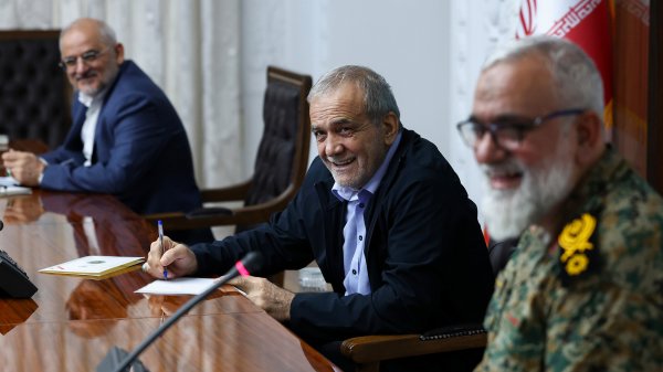 نشستی با جمعی از فعالان و متخصصان جهادی حوزه کشاورزی