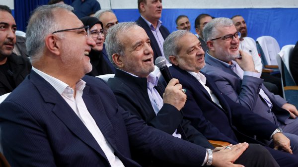 همایش «خشت اول، آموزش»