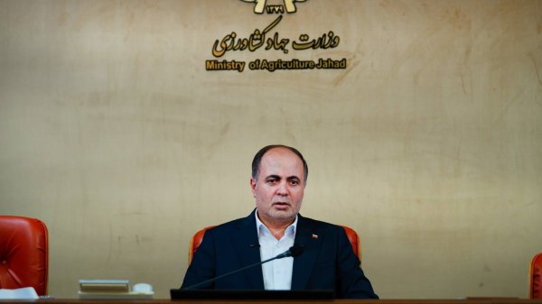پزشکیان با ایمان، صبر و روحیه‌ای مقاوم دولت را از بحران‌های پیاپی عبور داد/ امنیت غذایی با اصلاح ارزی در سخت‌ترین سال حفظ شد/ شناخت دقیق و فنی پزشکیان از کشاورزی یک فرصت طلایی برای کشور است/ در هیچ کالای اساسی وارداتی انحصار نداریم
