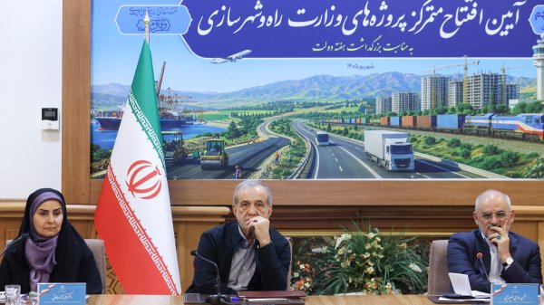 آیین افتتاح متمرکز پروژه‌های وزارت راه و شهرسازی