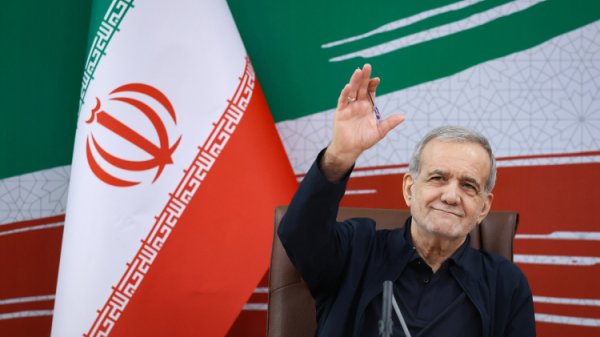 قدردانی دکتر پزشکیان از پیام رهبر معظم انقلاب به مناسبت هفته دولت