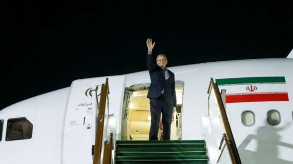 دکتر پزشکیان بیشکک را به مقصد تهران ترک کرد