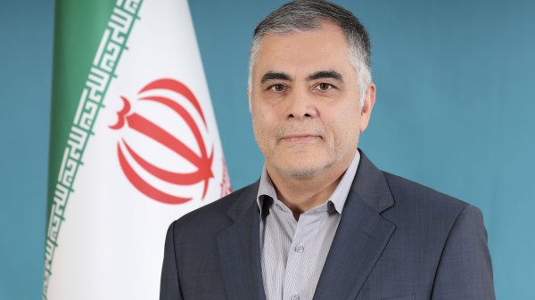 پزشکیان در سخت‌ترین شرایط، تأمین انرژی و معیشت مردم را دنبال کرد/ رئیس‌جمهور حتی در روزهای جنگ پیگیر جمع‌آوری گازهای مشعل بود/ رفتار پزشکیان باعث می‌شود مدیران با دل و جان کار کنند/ ایران پس از سال‌ها، دیگر گازوئیل وارد نمی‌کند/ زیر بمباران، همکاران ما کشتی‌ها را بارگیری می‌کردند/ «ولش کن» پزشکیان فقط یک عبارت عامیانه نیست؛ پشت آن یک الگوی رفتاری است

