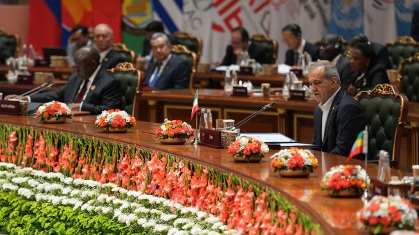 جلسه غیر علنی سران کشورهای عضو بریکس