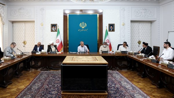نشست هم‌اندیشی برای هم‌افزایی ظرفیت‌های ملی در مقابله با جنگ ترکیبی