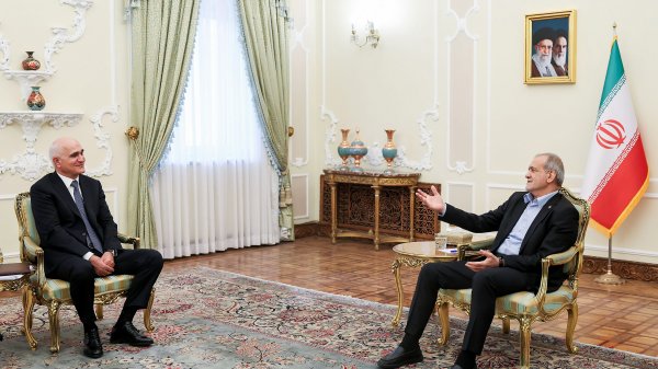 دیدار معاون نخست وزیر آذربایجان با رئیس جمهور