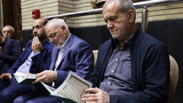 مراسم ختم خواهر وزیر امور خارجه
