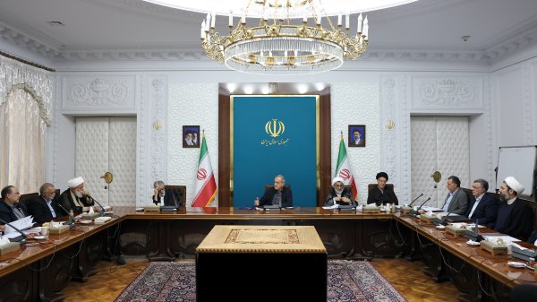 جلسه شورای‌عالی انقلاب فرهنگی