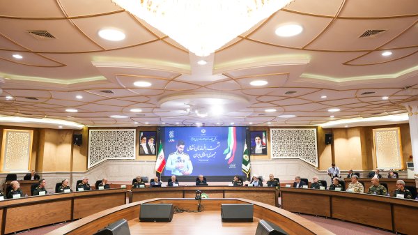 Public service, national unity key to defeating economic war against Iran: President Pezeshkian
