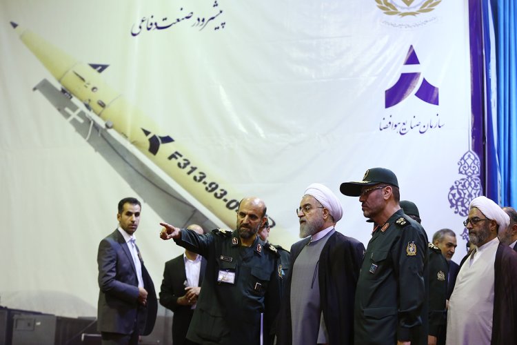 موشک نقطه زن فاتح 313 رونمایی شد