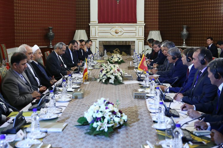 هیچ مانعی در توسعه روابط تهران – بیشکک وجود ندارد/ همکاری‌های اقتصادی پایدار، روابط دو کشور را تضمین می کند/ توافق برای تدوین برنامه بلند مدت 10 ساله همکاری 