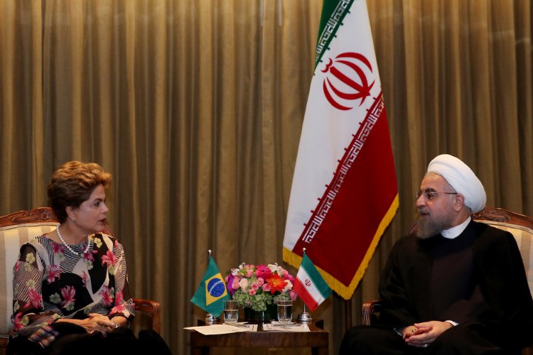 روابط ایران با برزیل در آستانه تحرک جدیدی است/ نباید اجازه داد گروه‌های تروریستی به دولت‌های تروریستی تبدیل شوند دیلما روسف: برزیل ایران را قدرت منطقه‌ای تاثیر گذار می داند/ حمایت برازیلیا از سرمایه گذاری مشترک با تهران