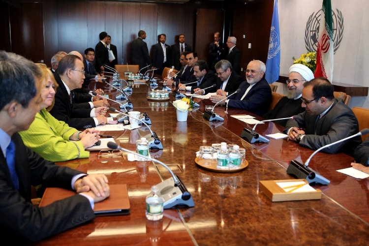 جامعه جهانی، قدرتها و کشورهای منطقه به وظایف خود برای تحکیم امنیت عمل کنند/ دخالت ها در یمن و سوریه باید پایان یابد/ سازمان ملل باید وظایف قانونی و انسانی دولت عربستان را در خصوص حادثه منا متذکر شود 