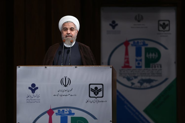 متن سخنان رییس جمهوری  در همایش بین المللی صنعت و تجارت