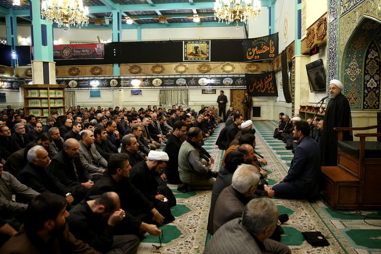 عبور از چالش هسته‌ای بدون سرخم کردن در برابر قدرتها، امتحان الهی بود/با انسجام و درس آموزی از عاشورا از مشکلات عبور خواهیم کرد/منافع ملی نباید فدای منافع حزبی و جناحی شود