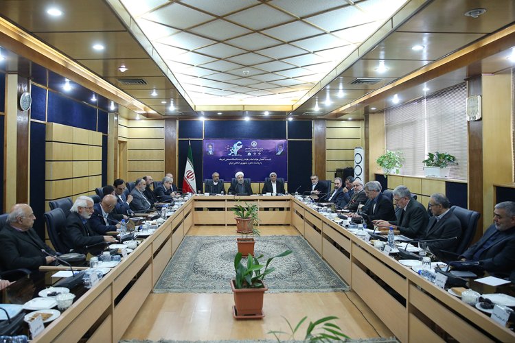 16 آذر روز تکریم دانشگاه، اساتید و دانشجویان است/ دولت یازدهم تمام توان خود را برای رفع نیازمندی های دانشگاه ها بکار می گیرد