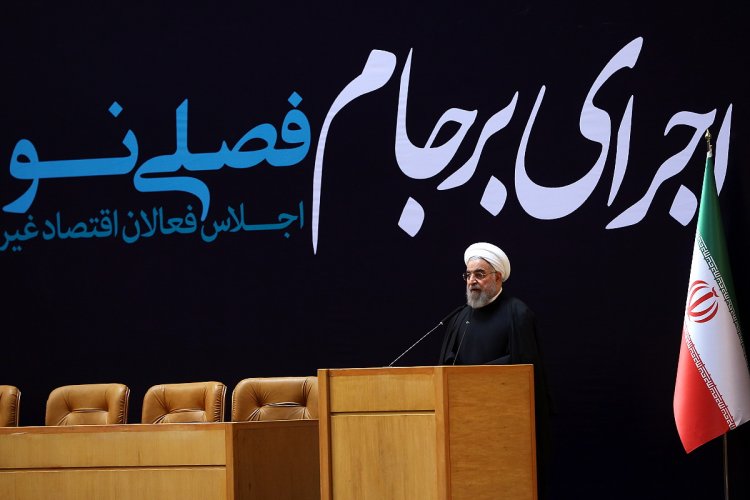  برجام آغاز حرکت شتابان اقتصادی در کشور است/ رونق و شکوفایی اقتصادی جزو مهمترین اهداف ملی جمهوری اسلامی ایران است/ با تلاش همگانی و حضور جوانان در صحنه، قادریم اقتصادی نوظهور را سامان دهیم