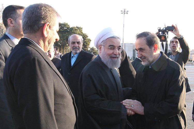 دکتر روحانی تهران را به مقصد رم ترک کرد