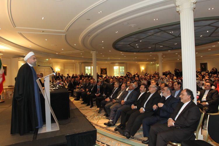 ایرانیان همواره دارای اندیشه بلند بوده و در خدمت بشریت هستند/ اگر اداره موفق کشور در شرایط تحریم نبود، نمی توانستیم در مذاکرات پیروز شویم