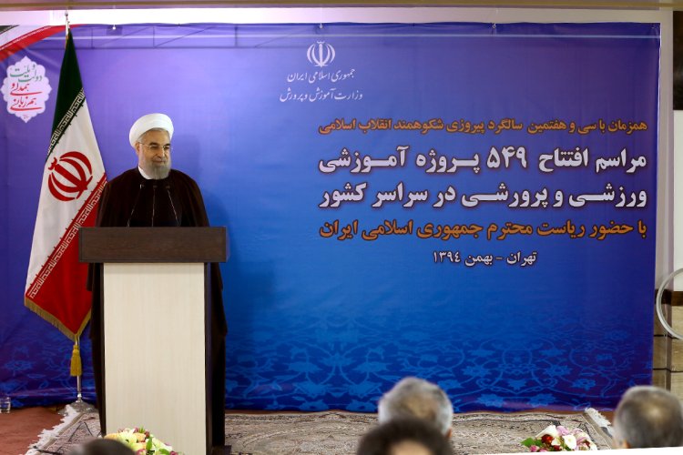 همگان باید برای تحقق «برجام 2» بکوشند؛ آموزش و پرورش در صف نخست/ معلمان در کنار آموزش از پرورش غافل نشوند