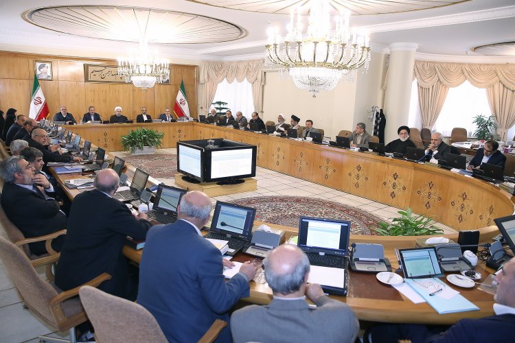 گزارش وزارت اقتصاد درباره عملکرد بسته سیاست‌های اقتصادی به هیات دولت ارائه شد