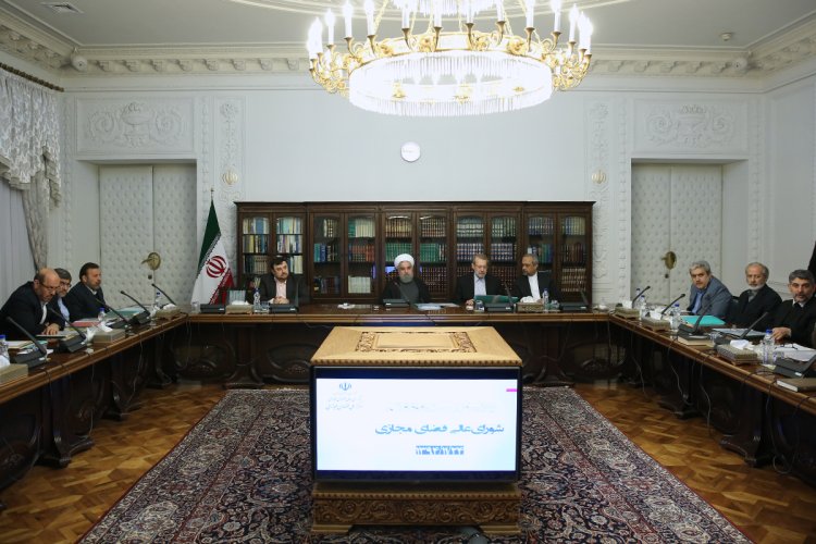 وزارت کشور مکلف به تدوین و ابلاغ دستورالعمل های فعالیت انتخاباتی در فضای مجازی شد