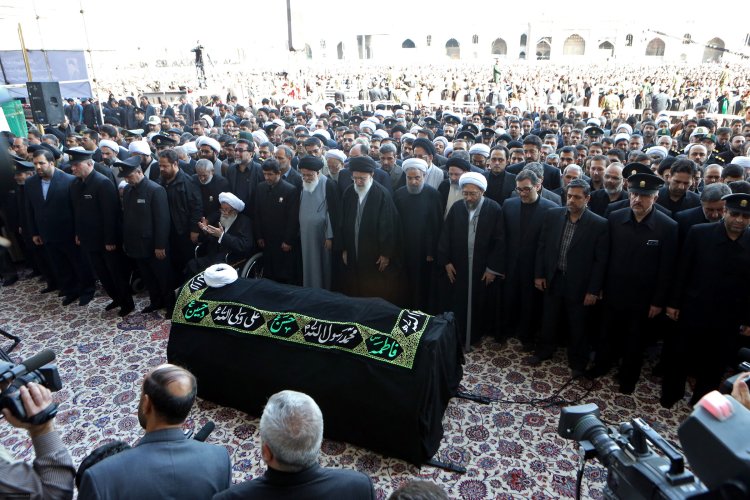 شرکت رییس‌ جمهوری در مراسم تشییع و خاکسپاری آیت‌الله واعظ طبسی