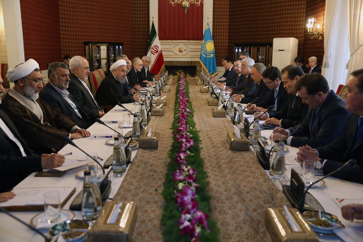  اراده ایران توسعه و تقویت روابط با قزاقستان است/امضای ۶۶ سند همکاری میان بخشهای خصوصی و دولتی ایران و قزاقستان، تحولی در روابط اقتصادی دو کشور ایجاد می کند/ امیدواریم نتیجه اجلاس سازمان همکاریهای اسلامی در ترکیه، وحدت و یکپارچگی دنیای اسلام باشد