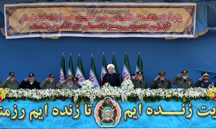 ارتش جمهوری اسلامی ایران ارتش اسلام و نظام اسلامی است و به کل ملت بزرگ ایران تعلق دارد/ ارتش و سایر نیروهای مسلح، محبوب دل و مقبول اذهان مردم هستند/ قدرت نظامی، سیاسی و اقتصادی ایران علیه کشورهای همسایه و جهان اسلام نیست