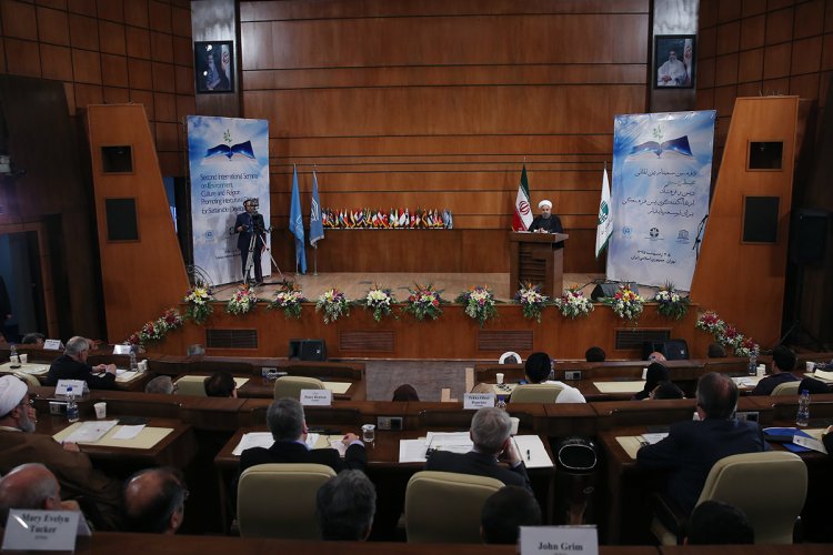 حفظ محیط زیست، وظیفه مهم انسانی، اجتماعی، دینی و فرهنگی است/ راه نجات، میانه روی و دوری از افراط است/ توسعه پایدار با صلح امکان پذیر است