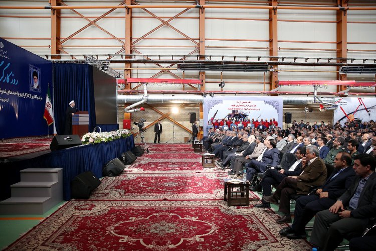 دولت با همه توان و قدرت، پشتیبان کارگران است/ شرکت‌های ایرانی قدرت و توان رقابت خود را در مقابل شرکت‌های بزرگ جهانی ارتقاء دهند/تبریک روز معلم و برگزاری انتخابات شکوهمند مجلس 