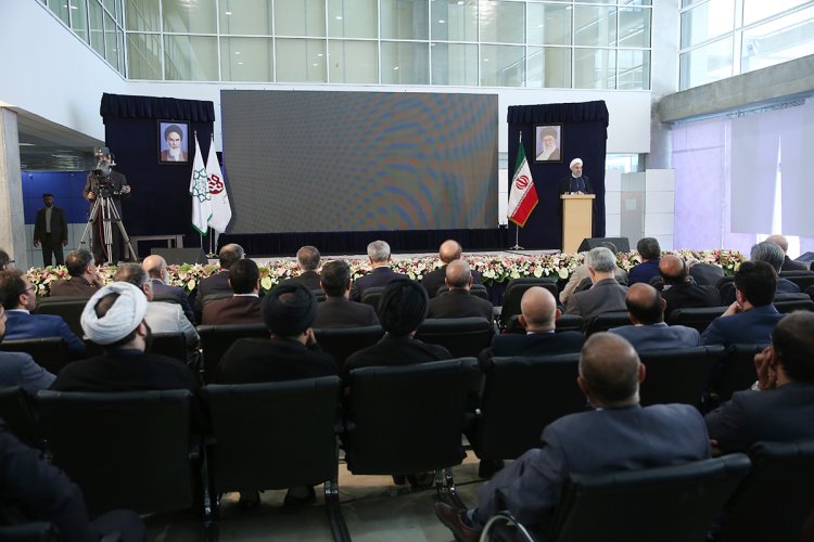 کتاب و فرهنگ نماد قدرت نرم ما برای تعامل با ملت هاست/ نقاد دلسوز را نباید گرفتار کرد و در پوشش نقد هم نباید تهمت زد و دروغ گفت/ به ناشران باید فضای رقابتی داد و رانت ها را از عرصه فرهنگ زدود