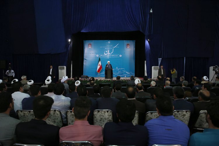 با وحدت و همکاری به رشد 5 درصدی می‌رسیم/ دفاع هشت ساله ثابت کرد که ایمان و انگیزه بر سلاح پیروز است/ امنیت ایران مدیون تلاش نیروهای نظامی و انتظامی است/ تورم را در سال 95 تک رقمی خواهیم کرد