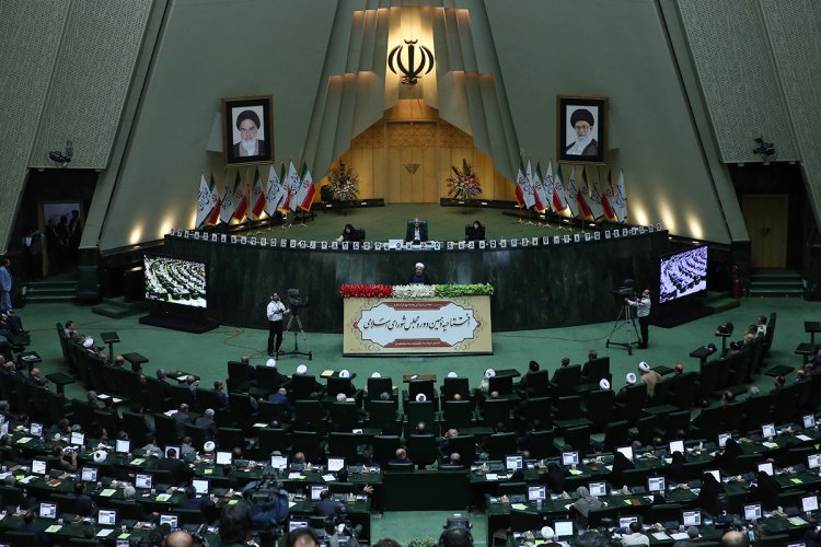 برای اشتغال و رفاه مردم و رفع فقر، راهی جز رشد و رونق اقتصادی نداریم/ اراده دولت مثل گذشته، حسن سلوک با دیگر قوا و با مجلس شورای اسلامی‌ خواهد بود