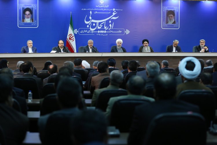 دولت در جهت اجرای تمام بندهای سیاستهای اقتصاد مقاومتی حرکت می کند/ با هماهنگی و همکاری مجلس، بانکها باید برای تحول، تقویت شوند/ احیای دریاچه ارومیه، پروژه ویژه دولت یازدهم بوده و هست