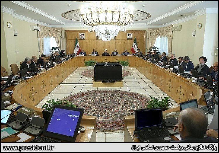 گزارش «عملکرد، برنامه‌ها و چالش‌های سازمان اسناد و کتابخانه ملی جمهوری اسلامی ایران» بررسی شد/  تاکید رییس جمهوری بر ضرورت حفظ و حراست از نسخ خطی کشور   