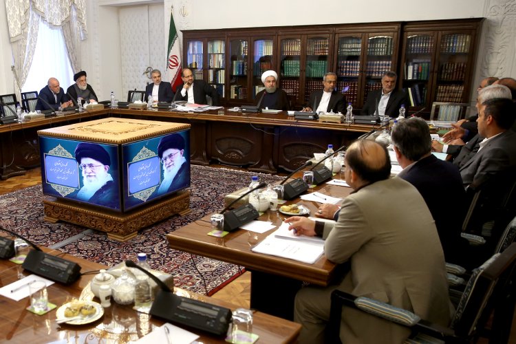 جلسه هماهنگی سفر کاروان تدبیر و امید به استان کرمانشاه برگزار شد/تاکید رییس جمهوری بر تقویت بخش خصوصی و استفاده از ظرفیت های بالقوه استان کرمانشاه برای ایجاد اشتغال پایدار