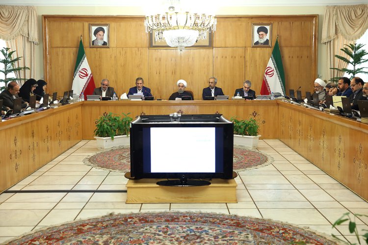  پیش‌نویس «شرایط عمومی، ساختار و الگوی قراردادهای بالادستی نفت و گاز» تصویب شد/ بررسی پیشنهادهای وزارت نفت درخصوص «نحوه نظارت بر انعقاد قراردادهای نفتی»