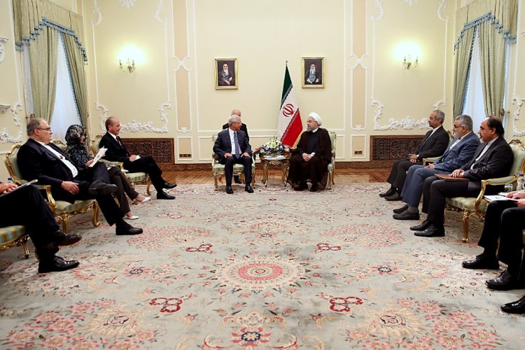 اجرای سریع و دقیق توافقات، تحولی ملموس در روابط تهران – پاریس ایجاد می‌کند/ توسعه و تقویت روابط پارلمانی ضروری است/ اجرای کامل تعهدات برجام، معیاری برای اعتماد و توسعه روابط است/ ثبات منطقه در گرو قطع حمایت‌ها از تروریسم است