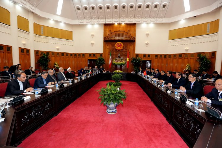 آماده تامین انرژی و فولاد مورد نیاز و صدور خدمات فنی و مهندسی به ویتنام هستیم/ تقویت روابط با کشورهای شرق آسیا برای ایران حائز اهمیت است 