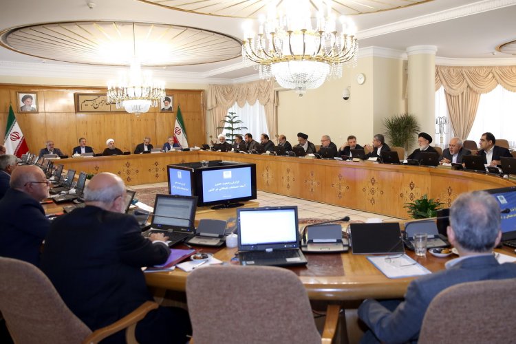 پاداش پایان خدمت بازنشستگان وزارتخانه‌های آموزش و پرورش و علوم تسویه می‌شود