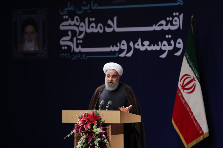  ایران برای بررسی چگونگی و مرز ورود تسلیحات شیمیایی به سوریه خواهان تشکیل هیاتی حقیقت یاب است/ آمریکایی ها تجاوزگرانه و ظالمانه همه اصول و حقوق بین المللی را نادیده گرفته و به سوریه حمله کردند/ انتخابات نمایش قدرت ملی است؛ تخریب و یاس آفرینی باید متوقف شود