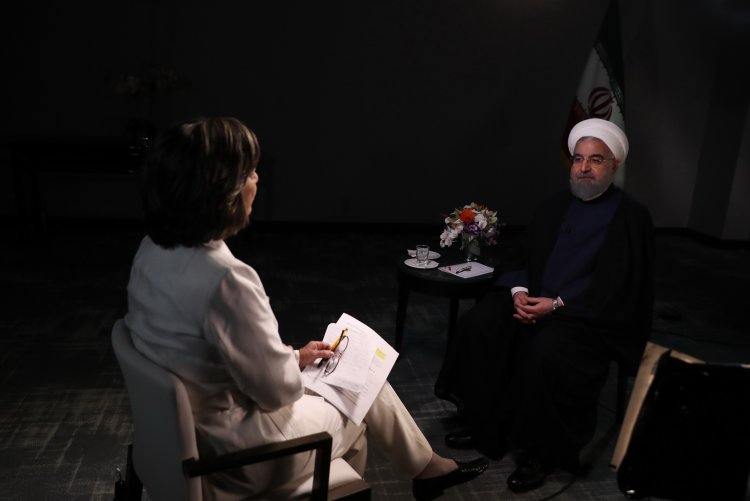   کاهش تنش، منوط به رفتار دولت آمریکاست/ آقای ترامپ غیرقابل پیش بینی است؛ ولی ما برای هر وضعیتی پیش بینی وبرنامه داریم/ بر قدرت مردم خود تکیه داریم و نگران هیچ تهدیدی نیستیم/ اگر بخواهیم؛ فقط چند روز برای بازگشت به شرایط هسته ای قبل از برجام نیاز داریم/ جهان باید در برابر نسل کشی و جنایت علیه مسلمانان، مقابل ارتش و دولت میانمار بایستد و به آوارگان کمک کند
