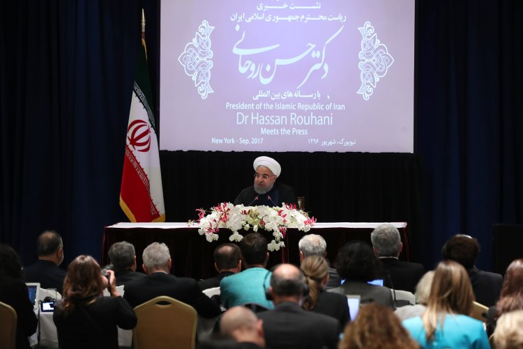 خروج آمریکا از برجام دست ایران را برای هر انتخابی باز می کند/ در شرایط فعلی دیدار با رییس جمهور آمریکا و گفتگو واقع بینانه نیست/ ترامپ قبل از هر اقدامی به خاطر توهین باید از ملت ایران عذرخواهی کند/ رفتار اتحادیه اروپا در تصمیم ایران هنگام خروج احتمالی آمریکا از برجام موثر است/ متاسفانه آنها که جایزه صلح نوبل گرفته اند، در برابر جنایت رضایت و سکوت دارند/ حتی اگر داعش به کشوری مسیحی حمله کند، ایران آماده کمک خواهد بود/ برجام به هیچ موضوع دیگری مربوط نیست و مشروط نیست اما ابایی از گفتگو نداریم