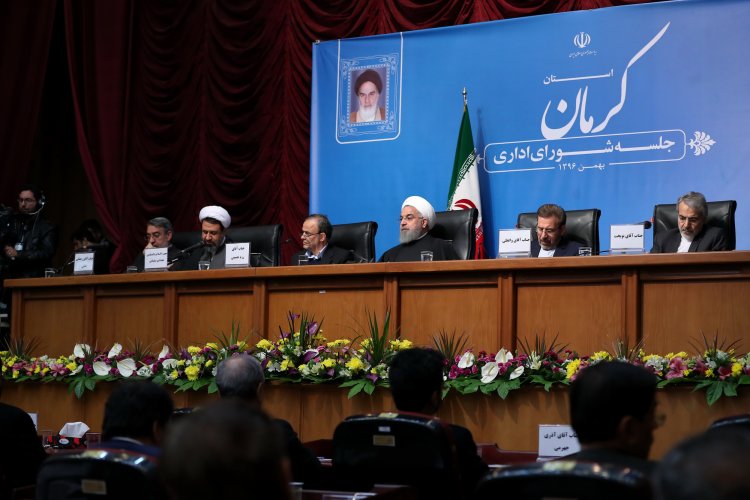 بکارگیری همه منابع داخلی و خارجی برای توسعه و رونق کشور ضروری است/ باید به توقعات و نیازهای بحق مردم زلزله زده کرمان رسیدگی شود و این وظیفه شرعی و قانونی ما است/ افتتاح طرحهایی با اعتبار بیش از 10 هزار میلیارد تومان در استان  افتخارآمیز است / مردم و سرمایه های بخش خصوصی می تواند کشور را متحول کند/آمارها نشان می دهد که استان کرمان در مسیر پیشرفت و توسعه است

