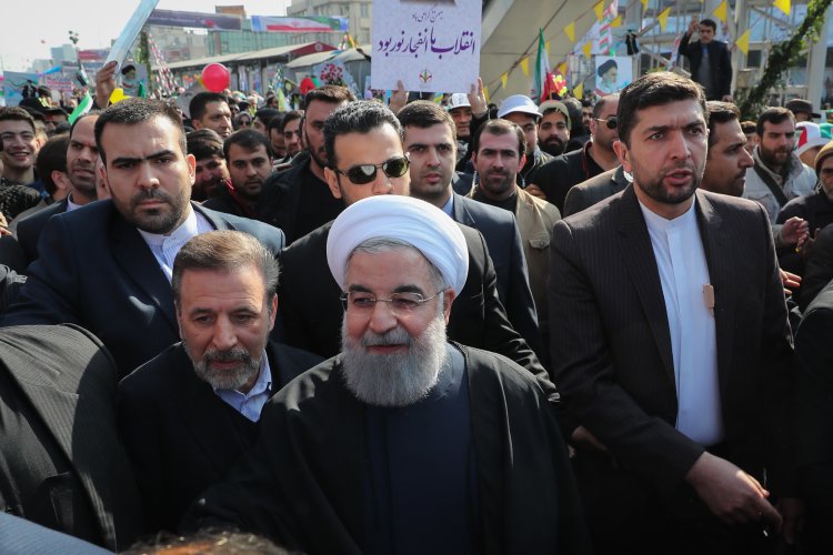 حضور پرشور و باشکوه مردم ، پاسخی به توطئه های آمریکا و تحرکات صهیونیست ها در منطقه است/باید بیش از همیشه خودمان را برای خدمت به مردم آماده کنیم